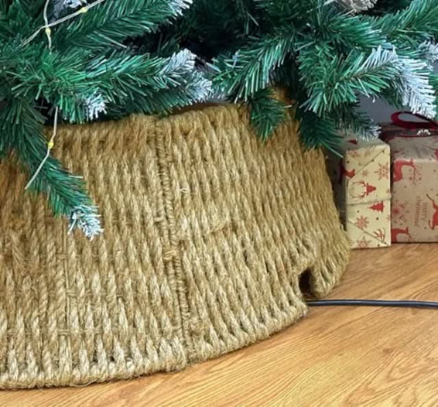 Saia Árvore de Natal Base…